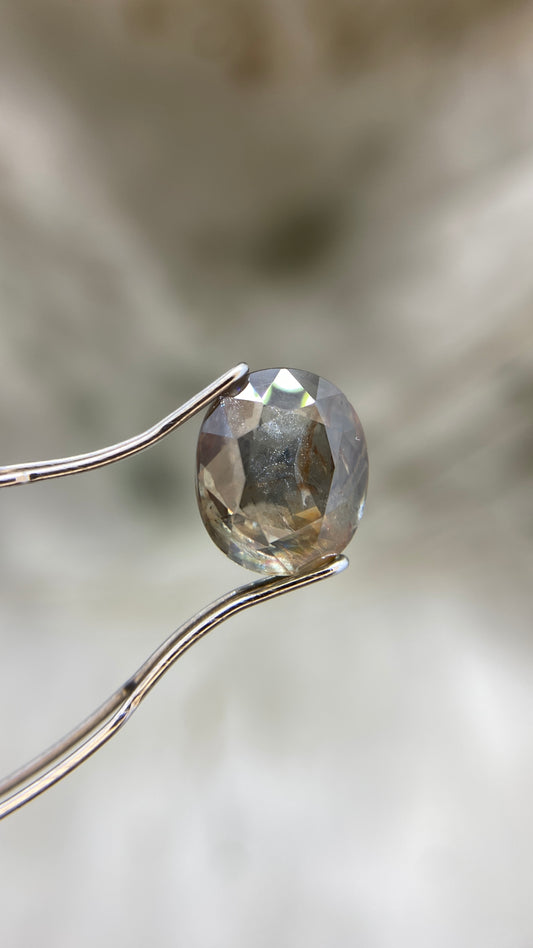 “Nebula” 4.95ct Unheated Sapphire