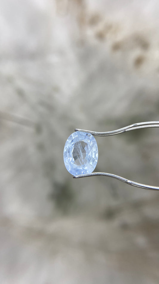 2.82ct Pale Blue Sapphire